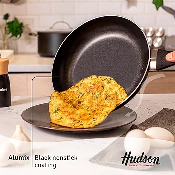 Nonstick Black Wok Pan - Image 4