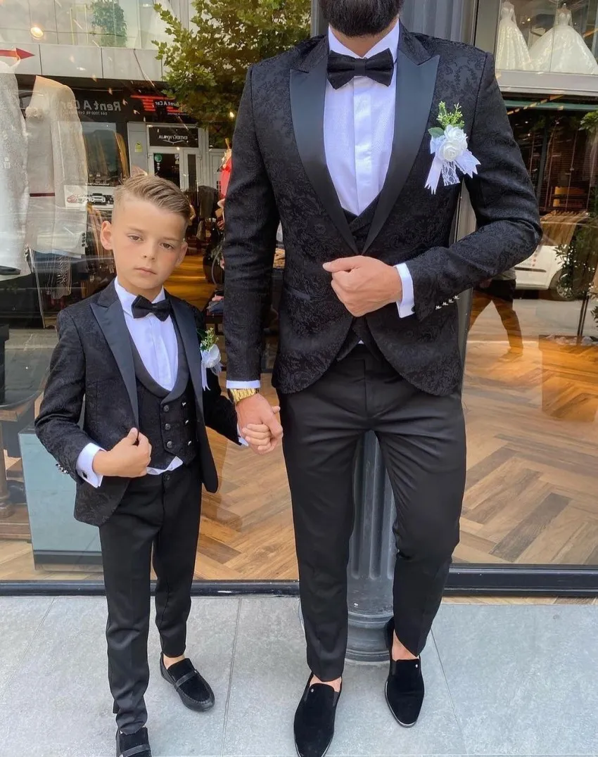 High-Quality Little Groom Suit for Occasion - Image 2