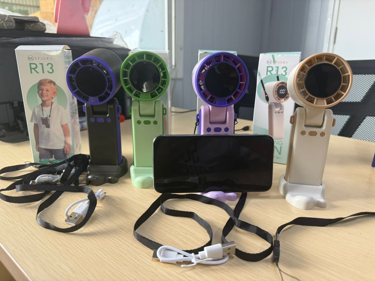 R13 Series Wearable Neck Fan - Image 3