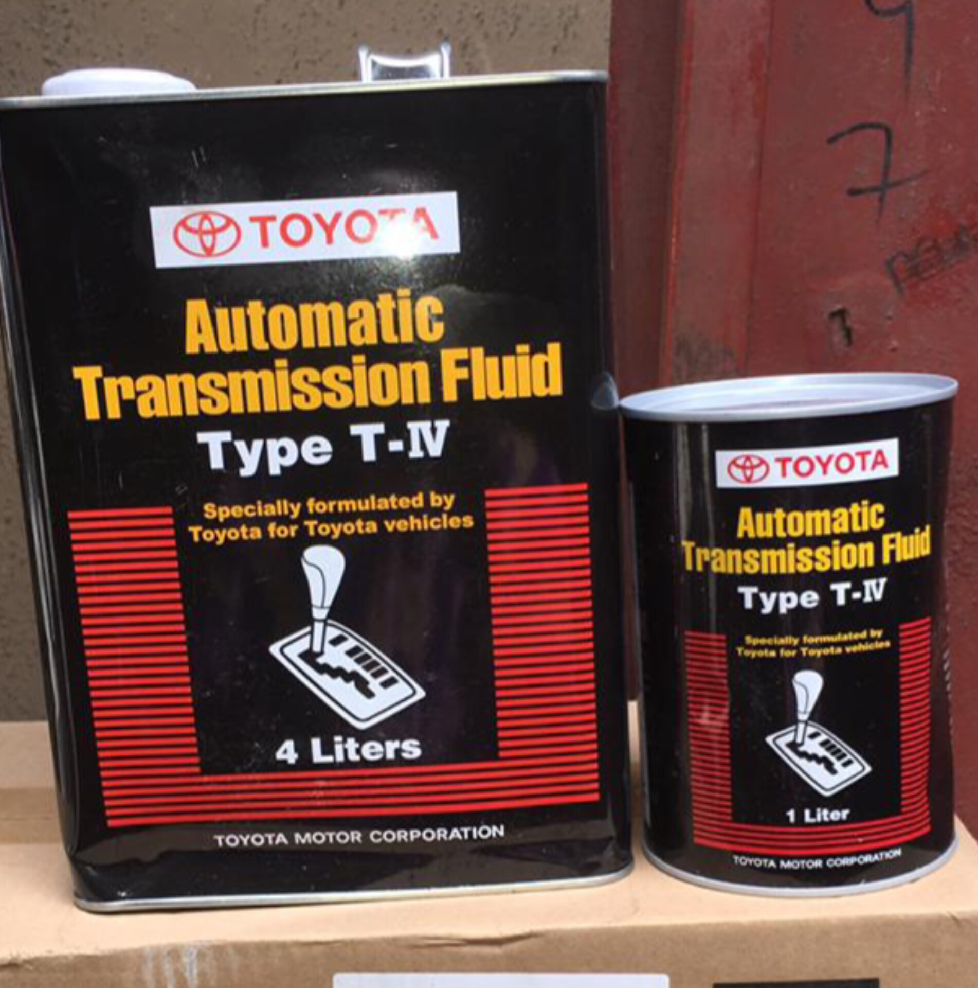4-liter container of Toyota Automatic Transmission Fluid (ATF) Type T-IV. - Image 2