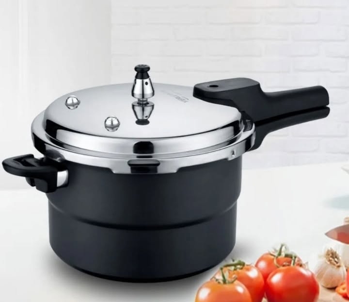 Triangle Pressure Cooker - Image 2