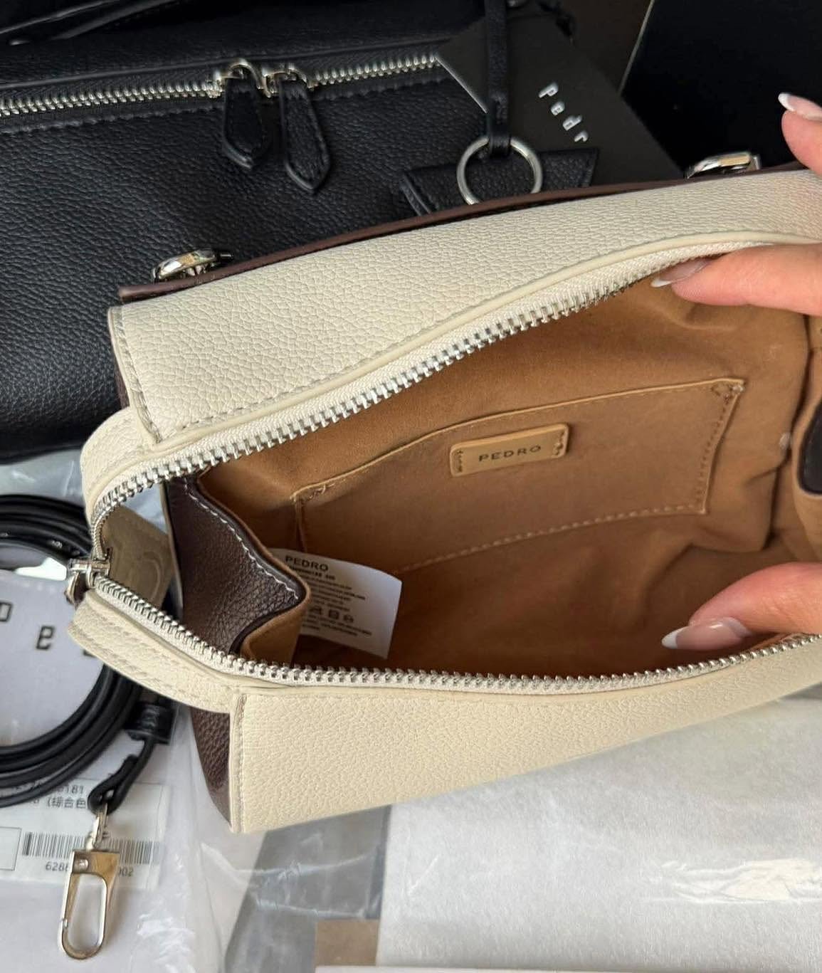 Minimalist Pebbled Leather Crossbody Bag - Image 5